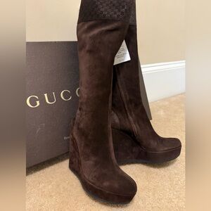 RARE FIND!NEW!Gucci Courtney Microguccissima Suede Shearling Knee High Boots - 7